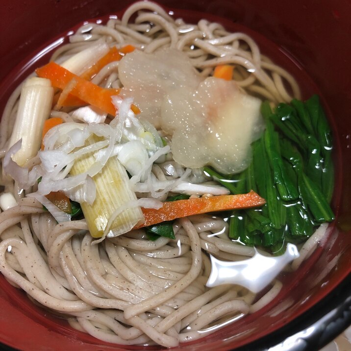 人参と大根とほうれん草のお蕎麦☆